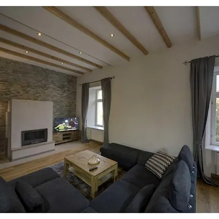 Goose In The Monument Apartmán *